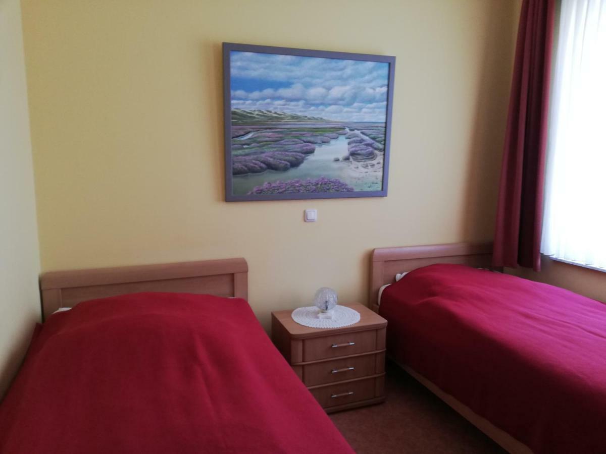 Appartamento Haus Suederriff 20 Neuharlingersiel Esterno foto